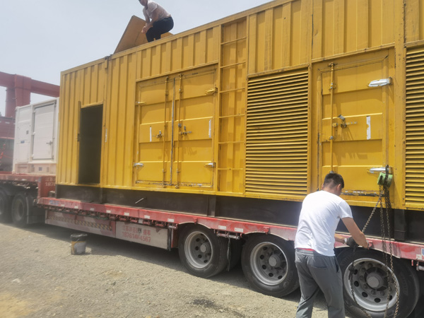 灵台汽油发电机对供油装置的要求