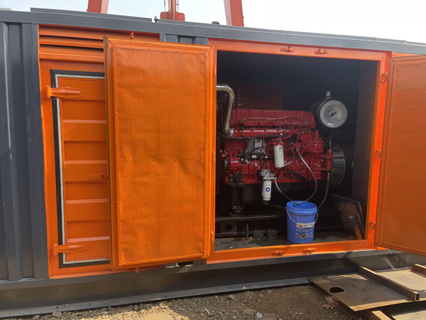 灵台柴油发电机组在高温环境下运行时需要注意哪些问题？